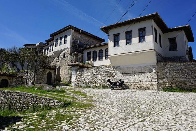 Ancients and Ottomans - Apollonia and Berat - The Onufri Museum and the color of Albanian sacred art