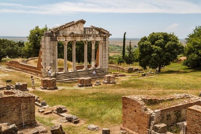 Apollonia and Ardenica Monastery - full day tour - What your two hours at the archaeological park are like
