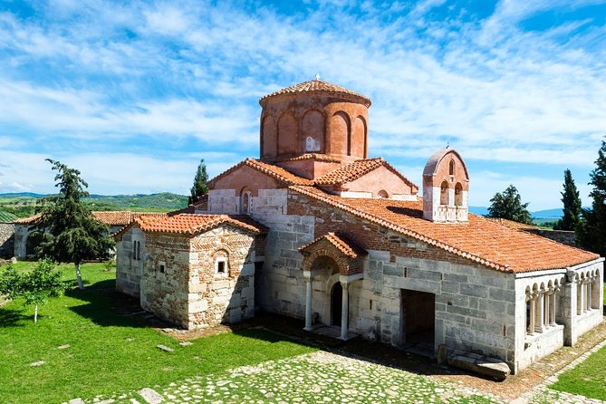 Apollonia and Berat UNESCO tour from Tirana - Berat Castle and the living Kala neighborhood