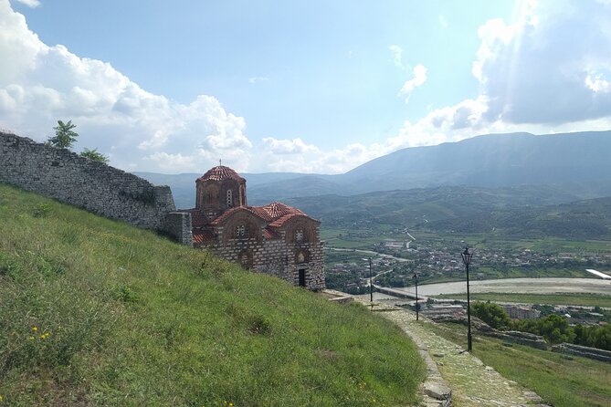 Berat | History & Local Food - Alpeta Winery turns lunch into the main event