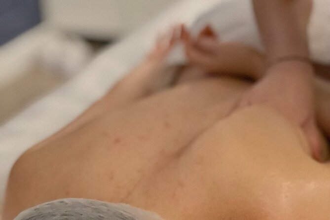 Body Massage - How the 70-minute appointment unfolds