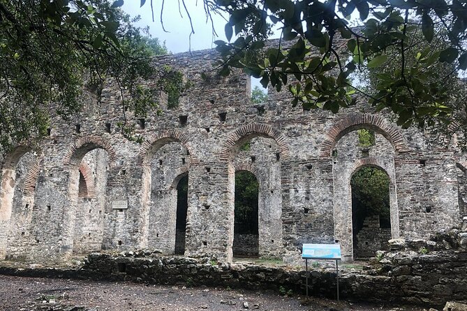 Buthrotum, Blue Eye Springs, Ksamil and Lekursi Castle from Saranda - Butrint National Park: give the ancient ruins your attention