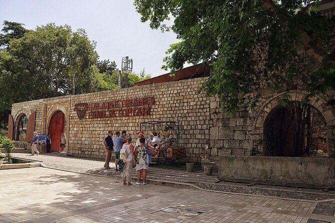 City Tour of Tirana & Dajti Mountain with Pickup - Bunk’Art 1 and Albania’s Communist past