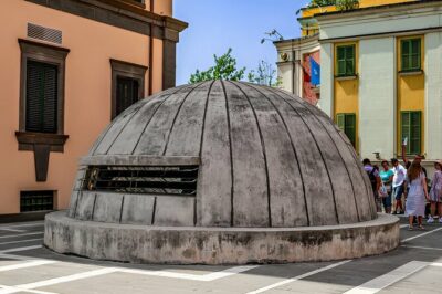Cultural Tour in Tirana including House of Leaves
