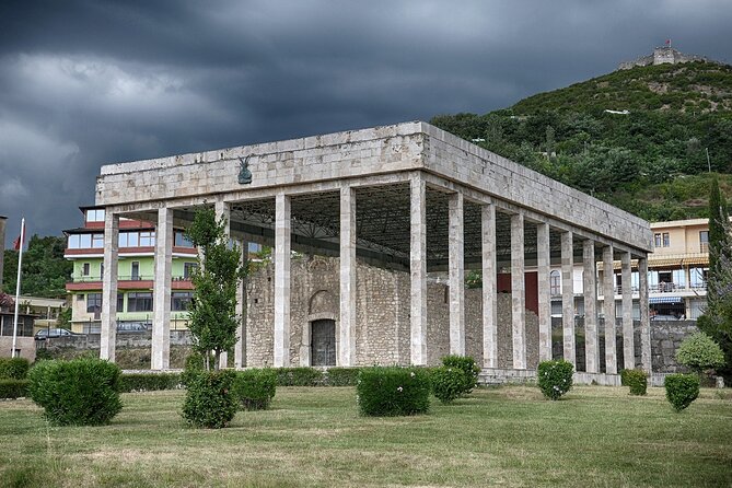 Day-trip Shkoder - Lezhe - Kruje - Kruje Castle, Skanderbeg Museum, and the Old Bazaar