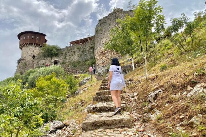 From Tirana: Hiking to Pellumbas Cave and Petrela Castle - The walk from Pellumbas village to the cave