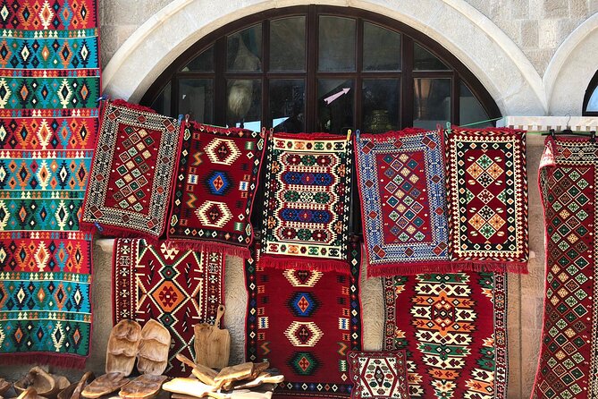 Kruja & Mount Sarisalltik including traditional lunch - Guide quality and the small-group advantage