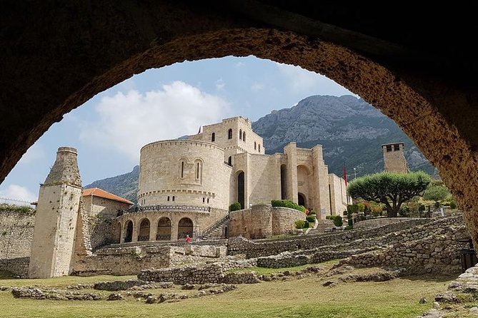 Kruje - Day Tour by ADRIATIK TOURS LLC - The Old Bazaar, Derexhiku