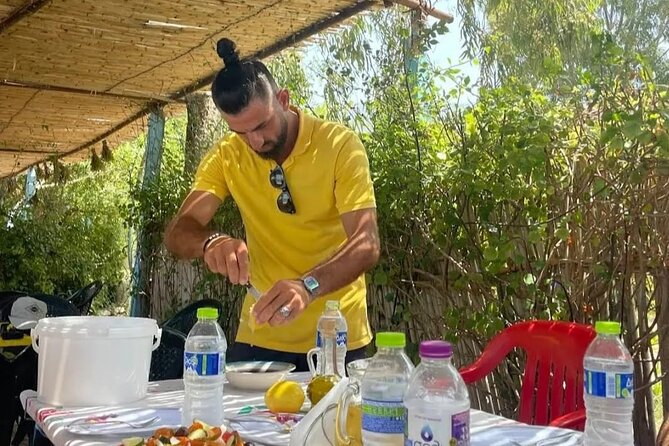 Ksamil: Mussel Sailing Tour with Food and Drink in Albania - Sailing to Kalivoi and its Roman connection