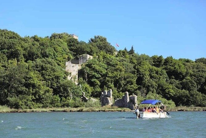 Ksamil: Mussel Sailing Tour with Food and Drink in Albania - The return ride and the Butrint pairing