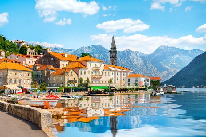 Private Day Tour of Montenegro , Budva and Kotor from Tirana - Shkoder and Rozafa Castle from the roadside