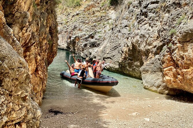 Secret Blue Gem Cave & Grama Bay Boat Tours Vlore - Music, food, and the social atmosphere