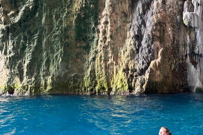 Speedboat Tour to Sazan Island, Haxhi Ali Cave and Marine Park - The Boat, Group Size, and Comfort