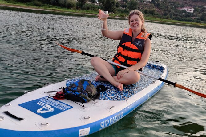 Stand Up Paddle Board or Kayak Rental in Shkodër - Staff help without taking over your day
