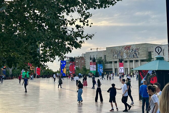 Tirana Walking Tour around the Historic Centre - Bunk’Art 2 and Murat Toptani Road