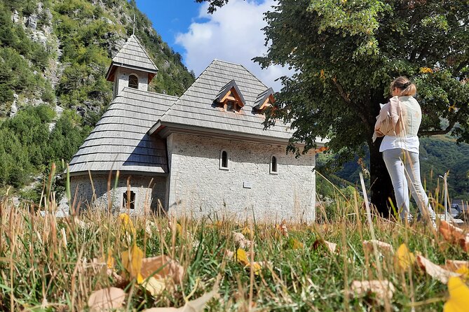 Tour of Komani, Valbona, Thethi, Blue Eye in three days - Xhema’s Lake, a short walk to an unusual blue pool