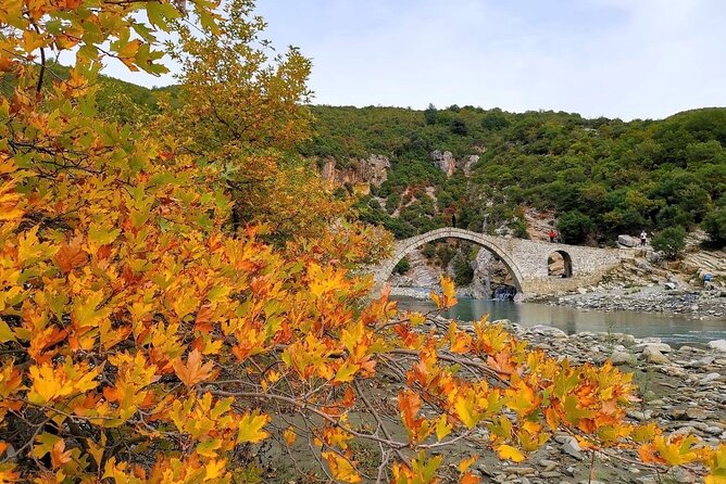 Tour to Thermal Baths of Permet and exploring Langarica Canyon - Benja’s sulfur pools and Kadiut Bridge