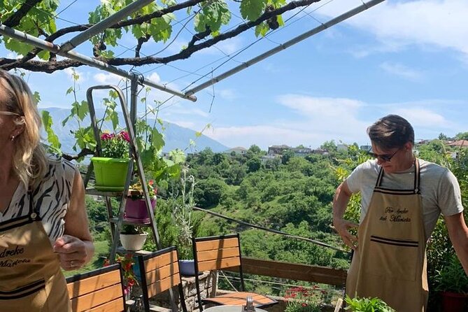 Vegetarian Cooking Class @Teta Marjeta - A seasonal salad and a drink with lunch