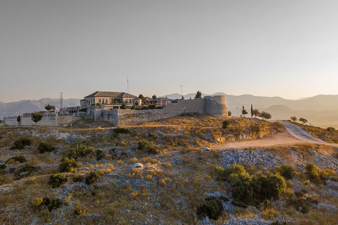 Visit Blue Eye, Gjirokastra & Lekursi Castle - Gjirokastër Castle and the stone town below