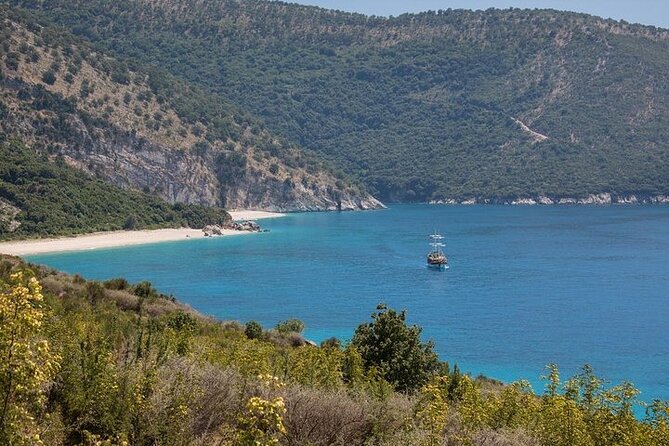 Visit Kroreza Beach by Boat - What the beach is really like