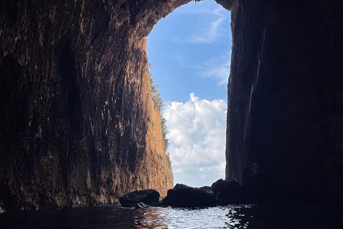 Vlore Speedboat Tour to Haxhi Ali Cave - Cape Galoveci and the Karaburun coastline