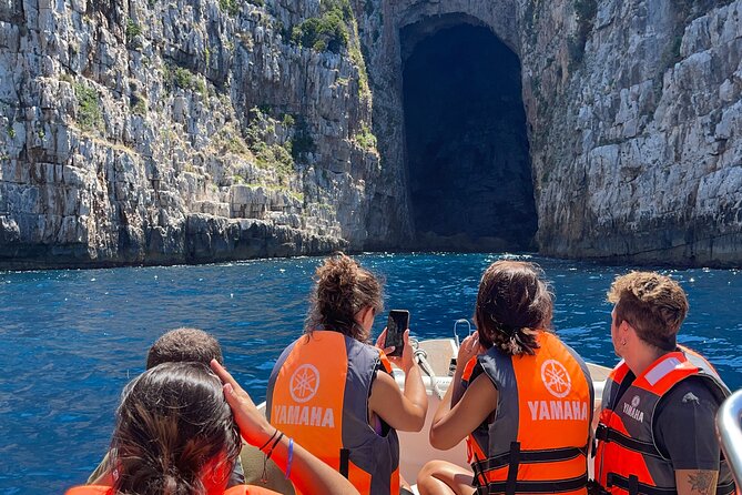Vlore Speedboat Tour to Sazan Island & Haxhi Ali Cave - St. Koli Bay and the 10-minute walk