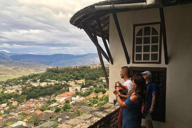 Walking Tour Baazar – The Argjiro Castle – Zekate house - Who should book this Gjirokaster walk?