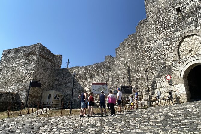 Wine Tasting day in Berat (Visit to the Berat Castle & Lunch included) - Why this Berat day works so well